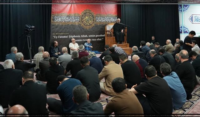 İstanbul'da Hz. Fatıma'nın Şehadeti Anıldı